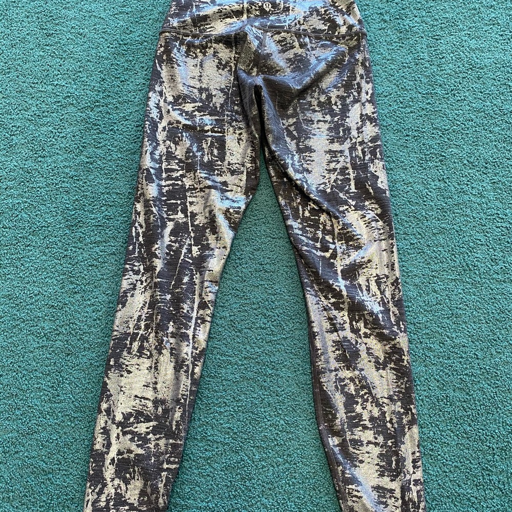 Lululemon leggings Silver metallic tie-dye